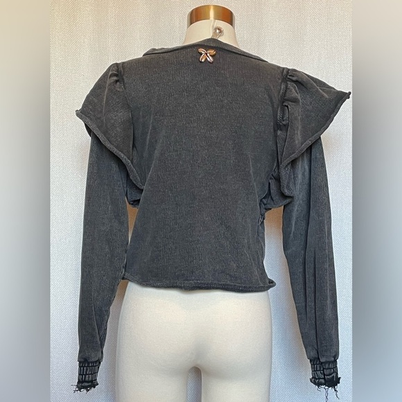 Winston White distressed black crop sweatshirt - Picture 4 of 5